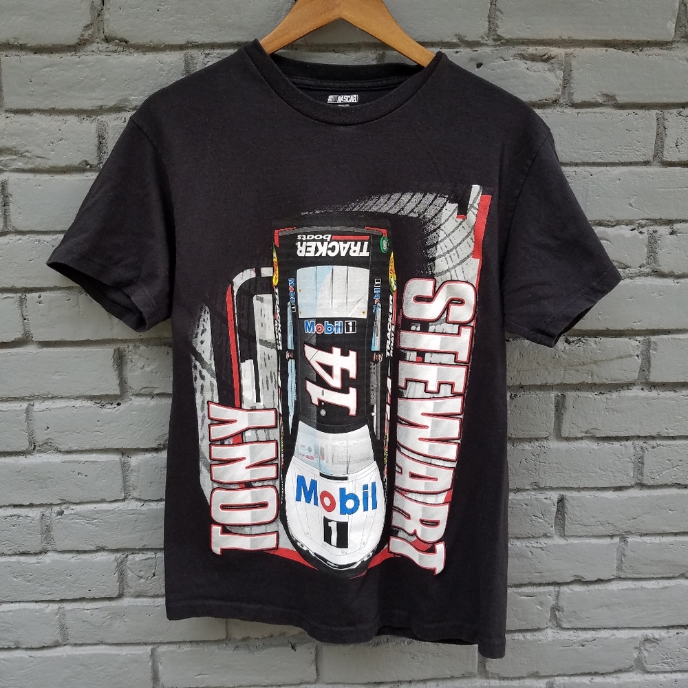 Tony Stewart NASCAR T-Shirt - M